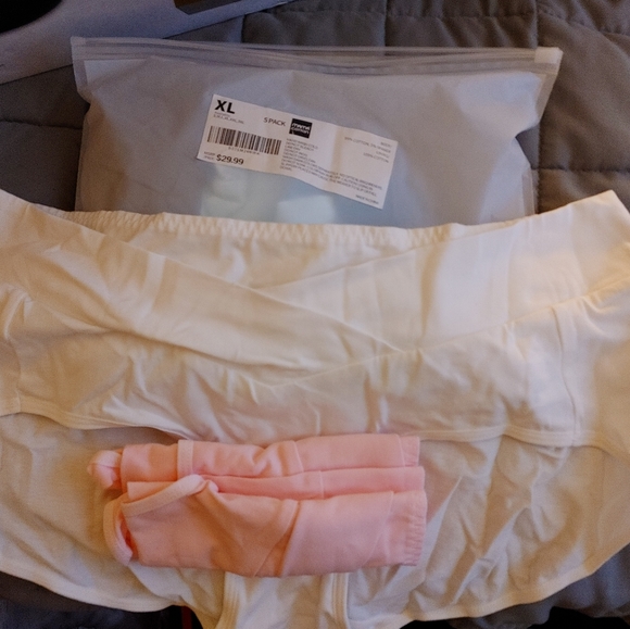 Maternity underwear - Picture 5 of 6